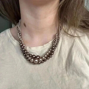 5/$25 🎀 Faux pearl  duo toned necklace